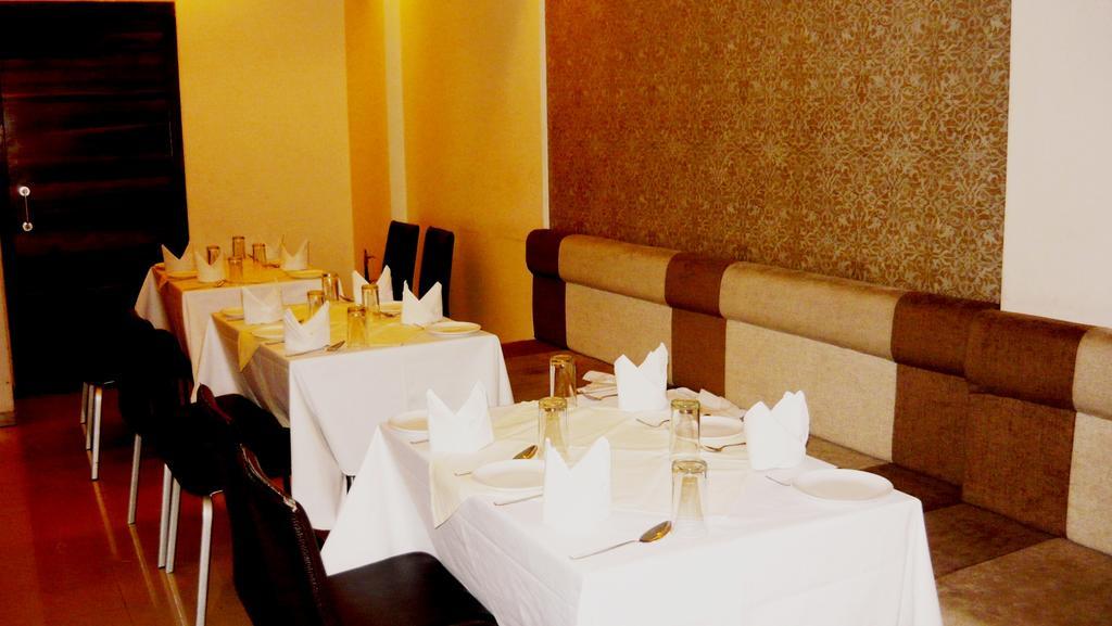 Hotel Tanish Residency Navi Mumbai Eksteriør bilde