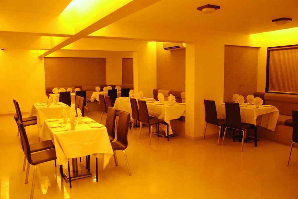 Hotel Tanish Residency Navi Mumbai Eksteriør bilde